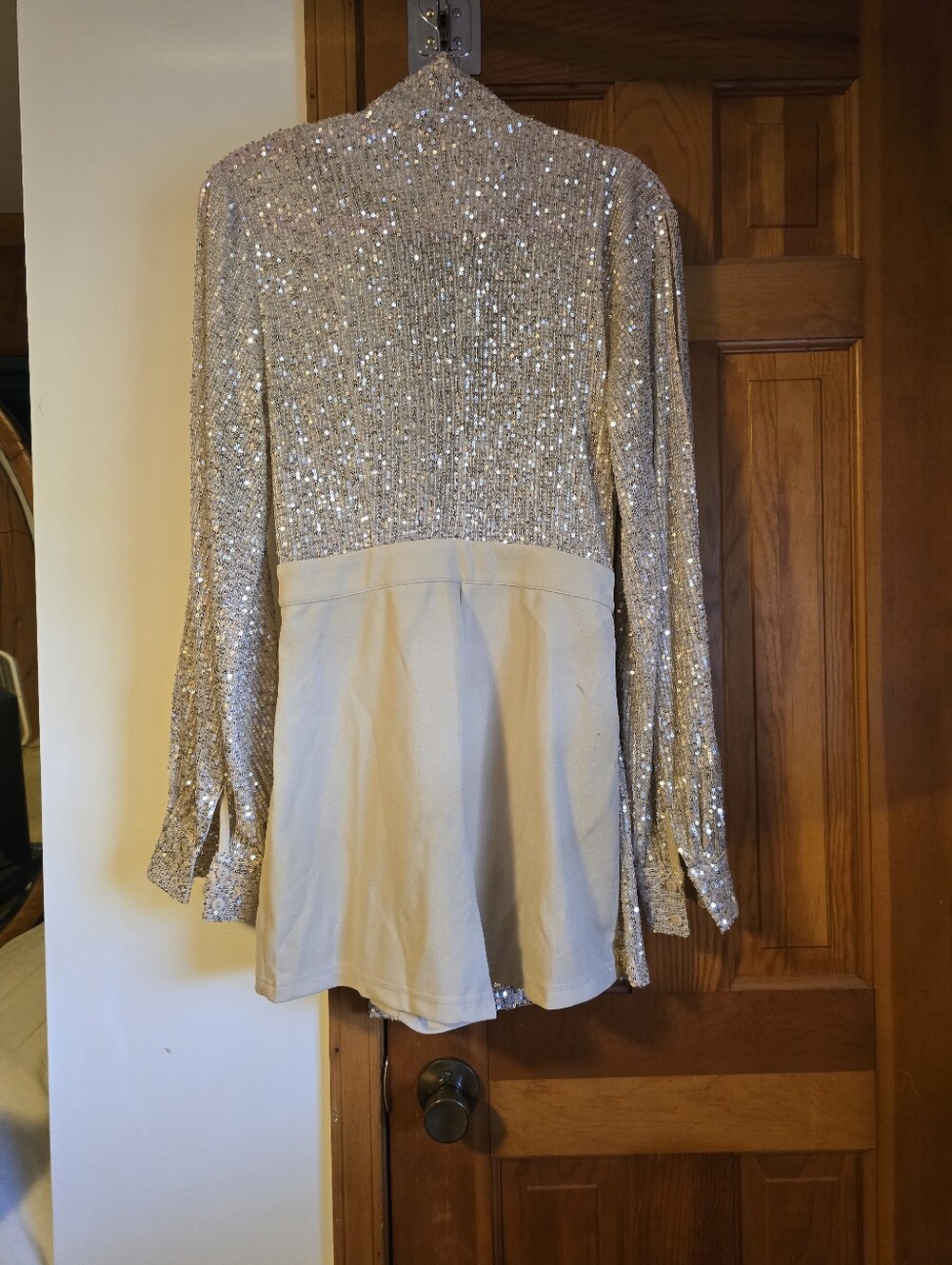 FashionNova Gold Sequin Shorts with Belt Wrap NWT - Picture 12 of 16